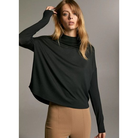 Aritzia Tops - Aritzia Babaton Black Seaton Turtleneck Long-sleeve nylon t-shirt size XS